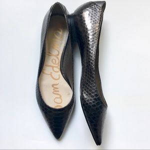 Sam Edelman Point Toe Flats Snakeskin Metallic 8.5